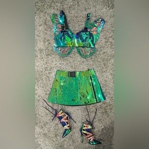 Trick N’ Treats Return to Wonderland Fairy 🧚‍♂️ Costume by Dolls Kill Size M